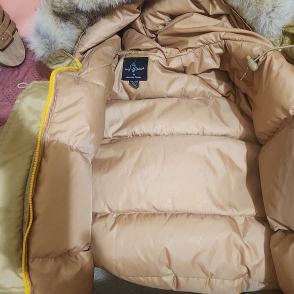 Baby Phat Cream Jacket with Fur Trim - Picture 7 of 13